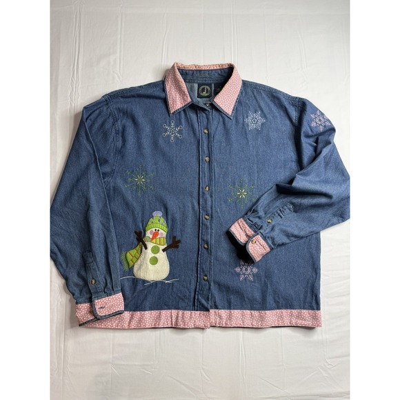Lighthouse Apparel Tops - Lighthouse Apparel Women's Blue Denim Top Size L Embroidered Snowman Snowflake